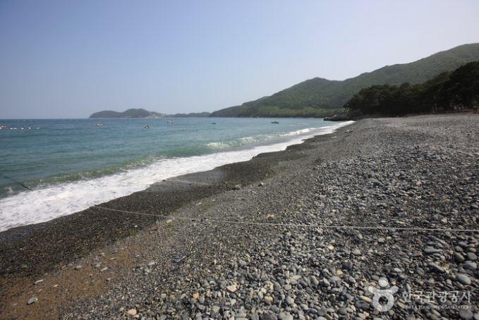 학동몽돌해변