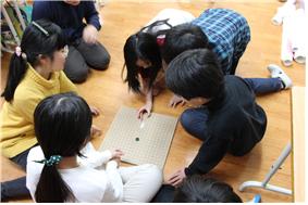 다툼이 없는 학교 운동장 사용방법은 없을까?