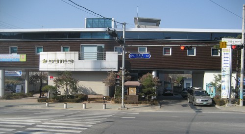 포천시립일동도서관